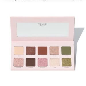 Wander Beauty Trailblazer Eyeshadow Palette- brand new in sealed box w 10 colors